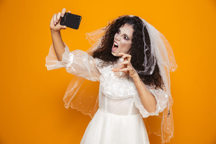 Idei de machiaj de Halloween - cele mai haioase și înfricoșătoare modele de machiaj