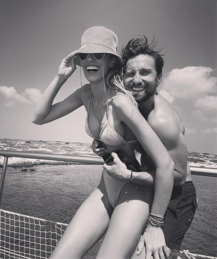 Dani Oțil și Gabriela Prisăcariu, peripeții în luna de miere. Ce au pățit când au ajuns în Grecia
