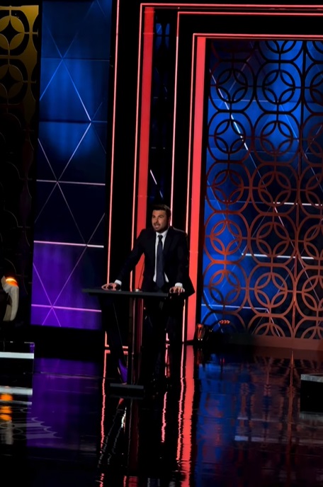 Cine sunt vedetele care apar în „La bine și la roast”, care se filmează la Opera Națională din București. Imagini din culisele noului show de la Pro TV
