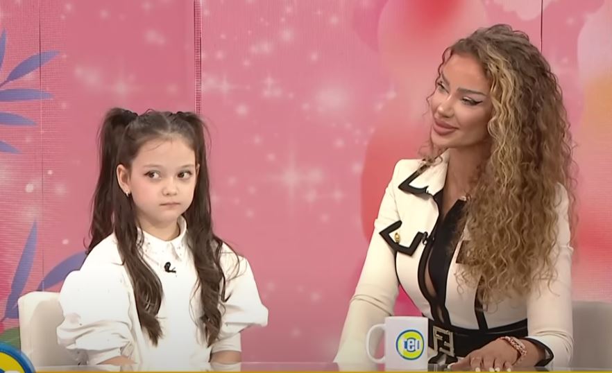 Bianca Drăgușanu a petrecut Crăciunul fără fetița ei. Unde a fost Sofia și ce cadouri a primit de la Moș Crăciun