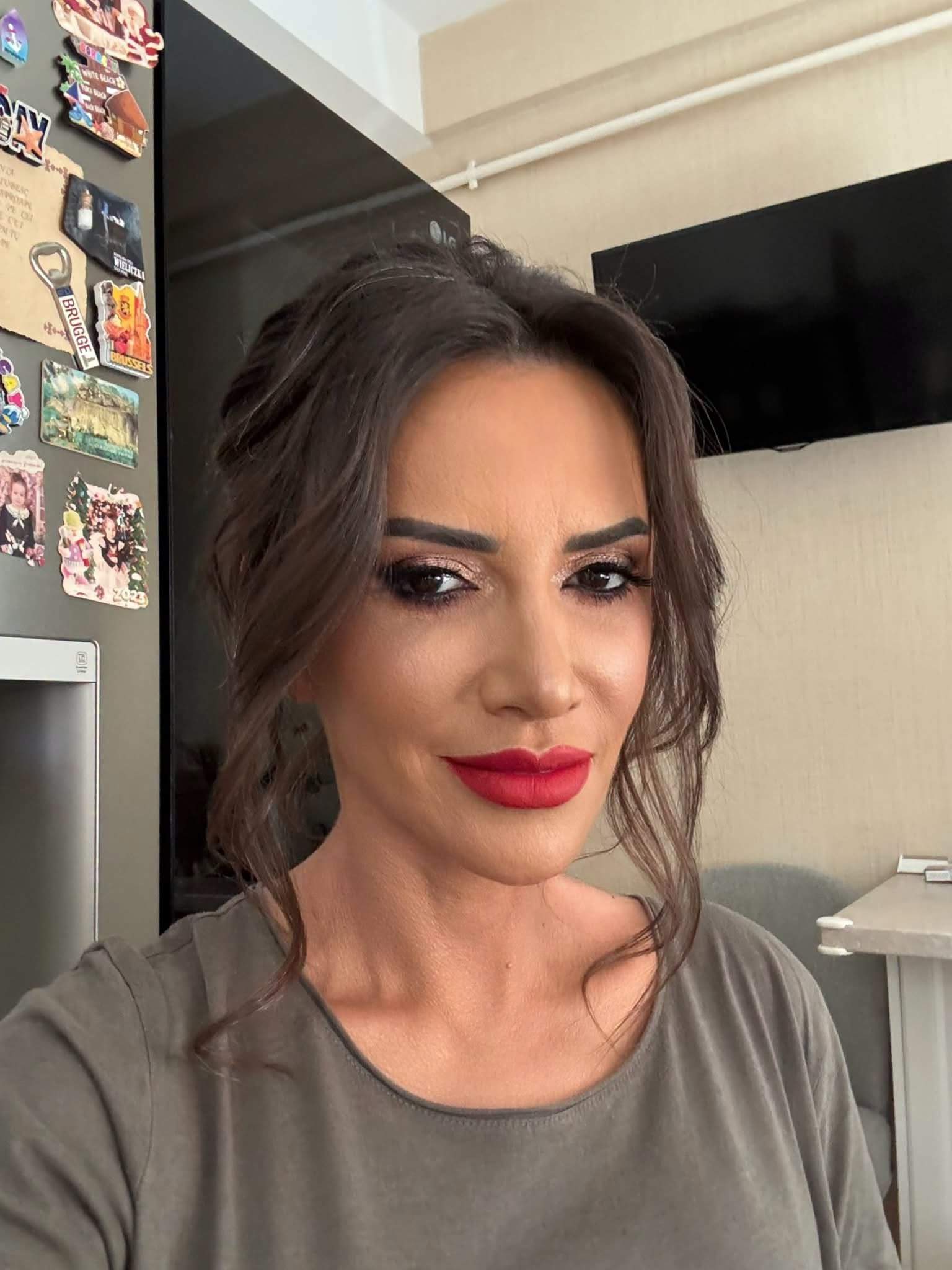 Mara Bănică, intervenție estetică la nivelul feței. Primele imagini
