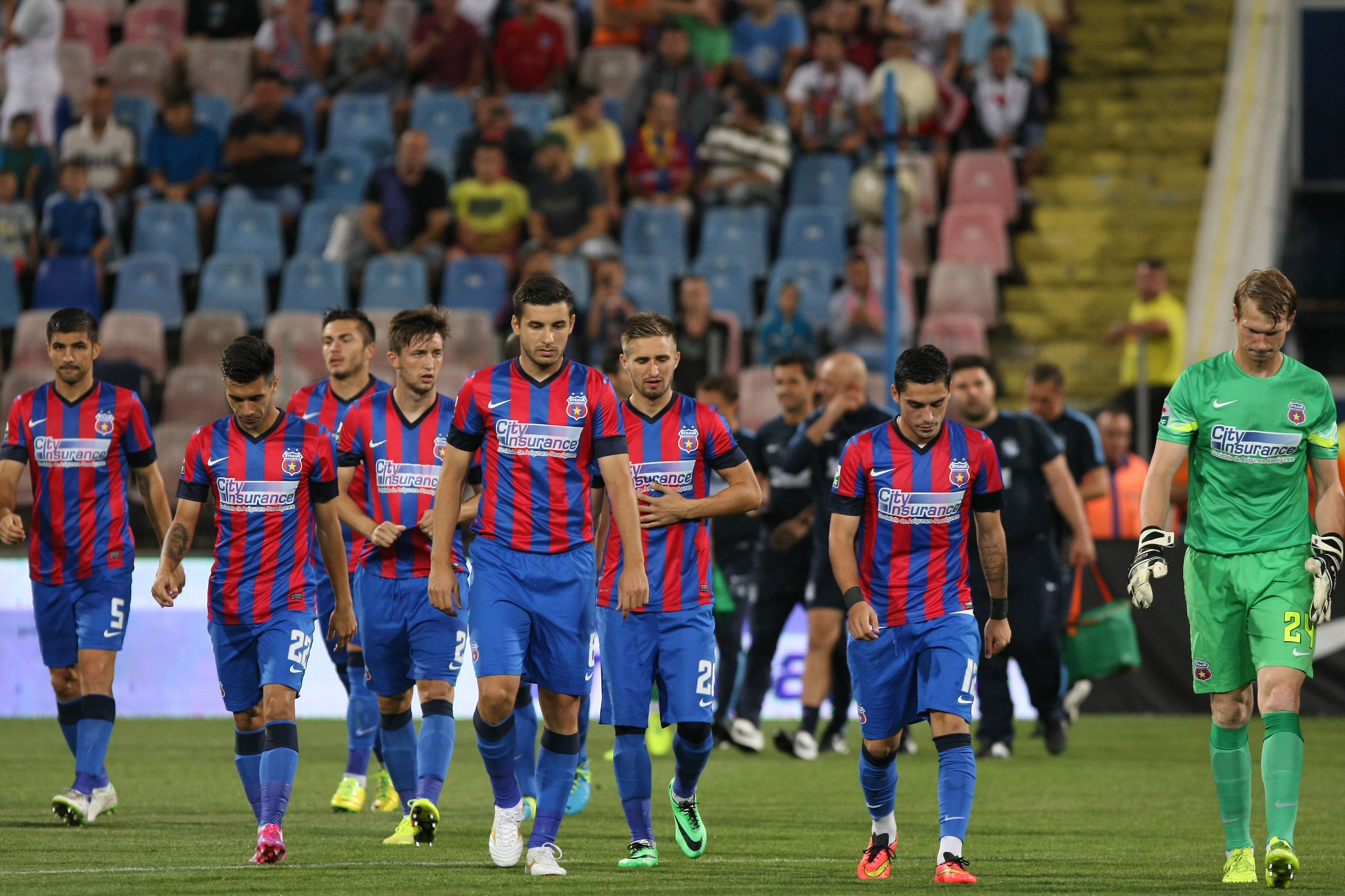 VIDEO&GALERIE FOTO / LIGA I: Steaua - Ceahlăul 0-1. Şocul campionatului!