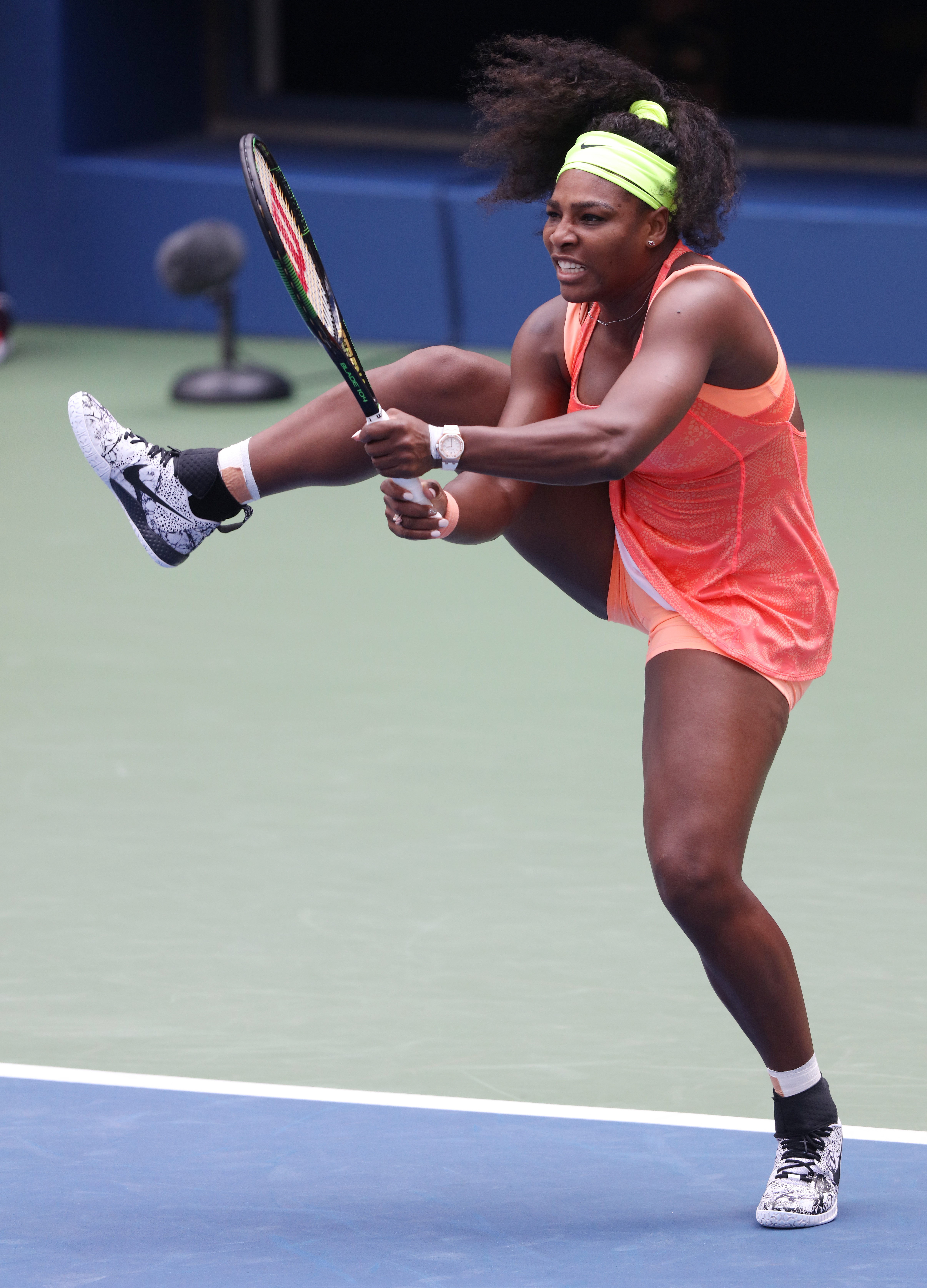 Nebunie! 11 septembrie, zi blestemată pentru SUA! ^Serena ratează finala la US Open și șansa de a face Marele Șlem, după un joc epic cu Vinci! / FOTO