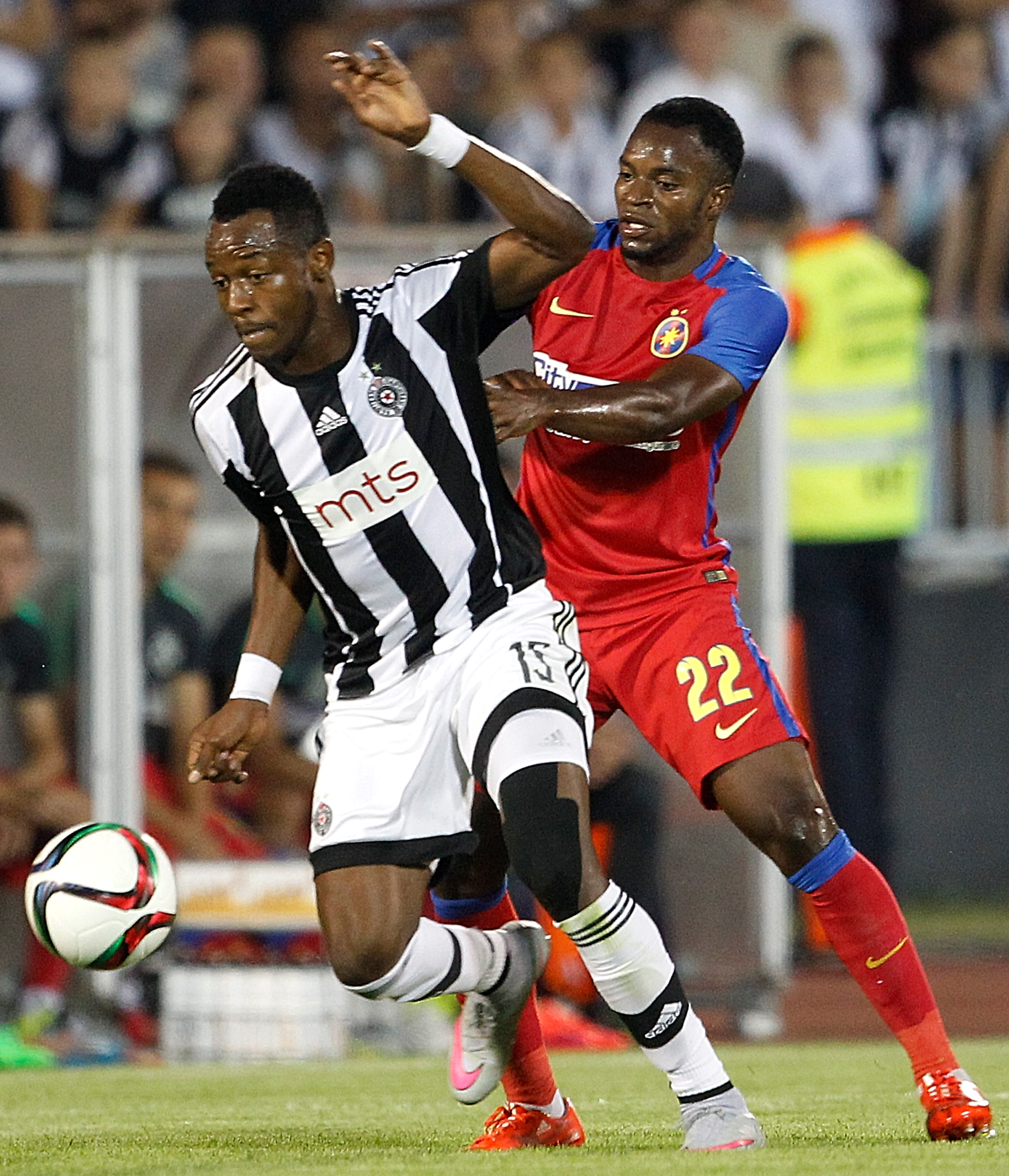 Liga Campionilor, turul III preliminar, retur: Partizan - Steaua 4-2 (în tur: 1-1). Cu un om în minus, trupa lui Rădoi a primit TREI goluri și a fost eliminată din Ligă! Merge în play-off-ul Ligii Europa. După ”returul” cu Trencin, Papp a fost încă o dată ”oaia neagră” / LIVE BLOG & FOTO & VIDEO