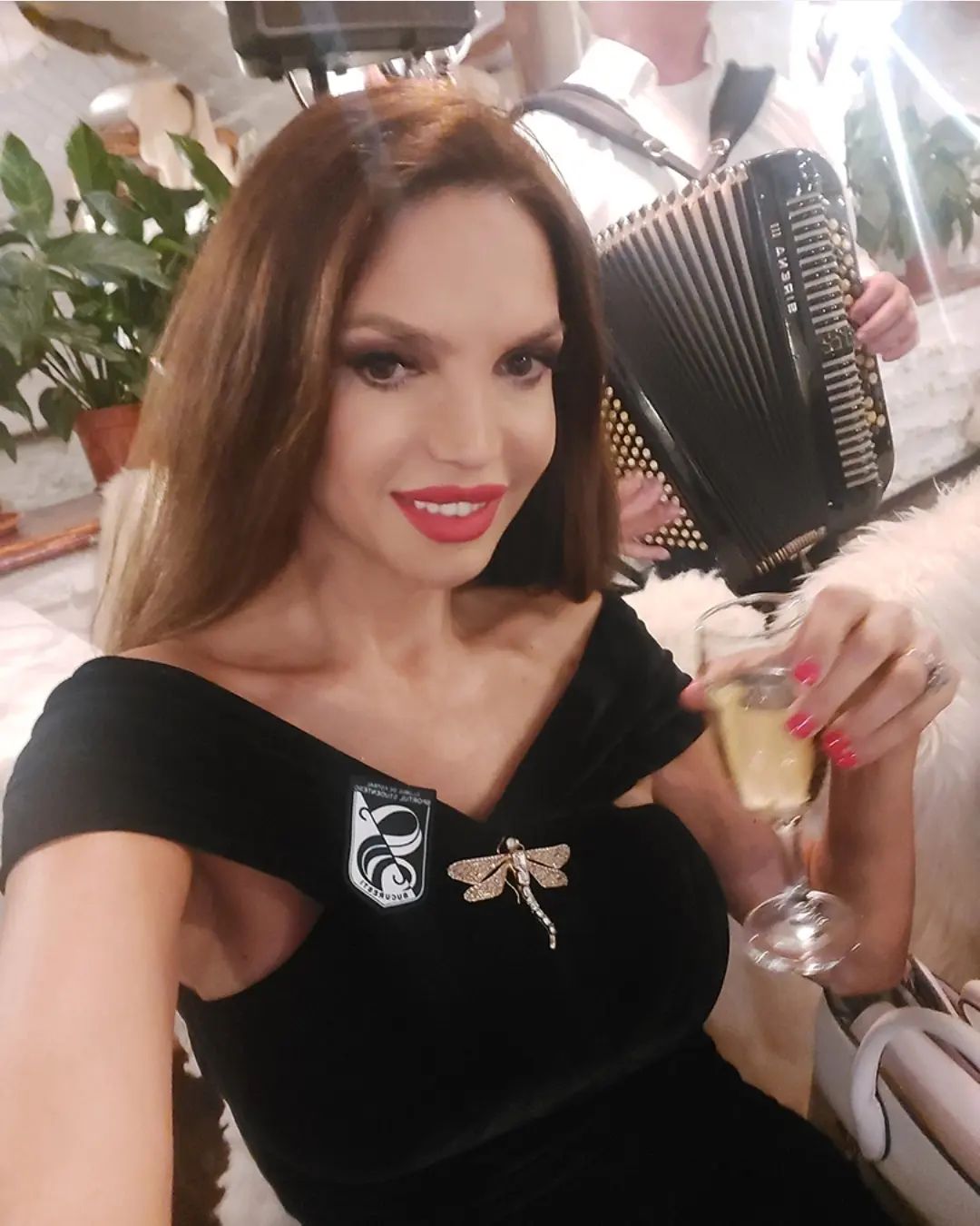 Cristina Spătar și-a luat casă aproape de fostul soț: „Chiar de ziua mea am semnat contractul”