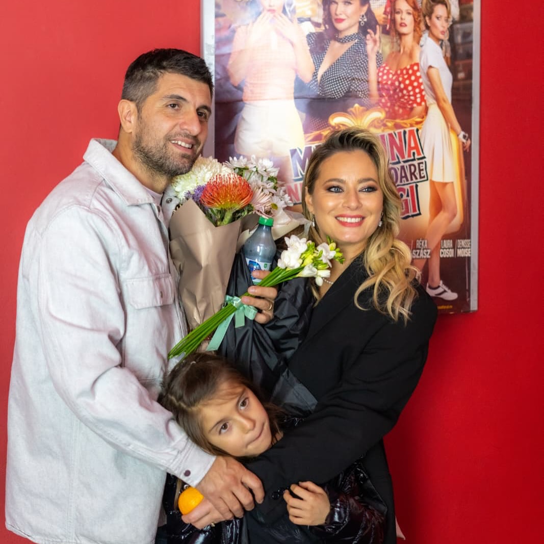 Laura Cosoi și Cosmin Curticăpean au aflat dacă vor avea băiat sau fată. Când va naște actrița al cincilea copil. „Este ultimul spectacol”