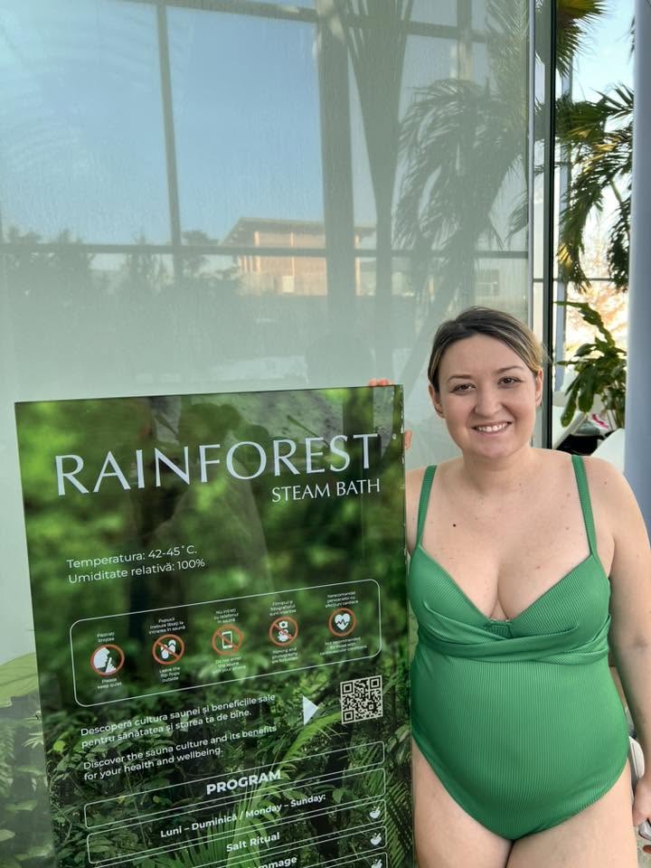 Cum arată Chef Roxana Blenche în costum de baie, după ce a slăbit 25 de kilograme. Regula pe care o respectă în fiecare dimineață