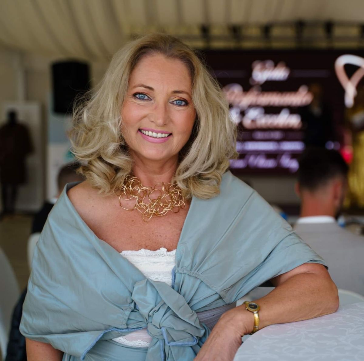 Fosta soție a lui Bebe Cotimanis a terminat cu brio primul an la Teologie. Ce planuri are Florina Mărcuță acum: „Mi-am dorit să am vara liberă”