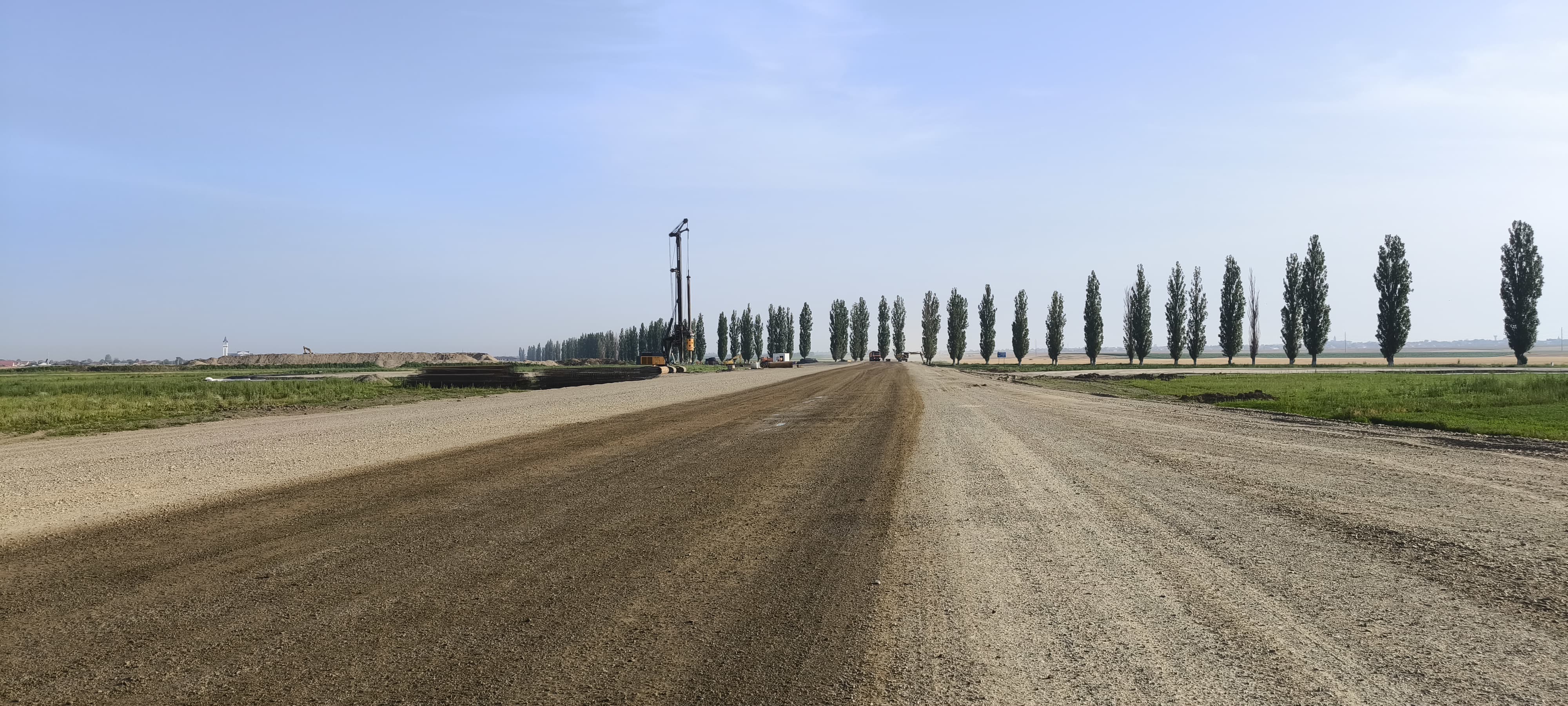 Stadiul lucrărilor la autostrăzile Moldovei. A7 ține pesimiștii în șah: „N-am văzut un utilaj pe dreapta, deși era sâmbătă”. Coșmarul birocratic de la A8