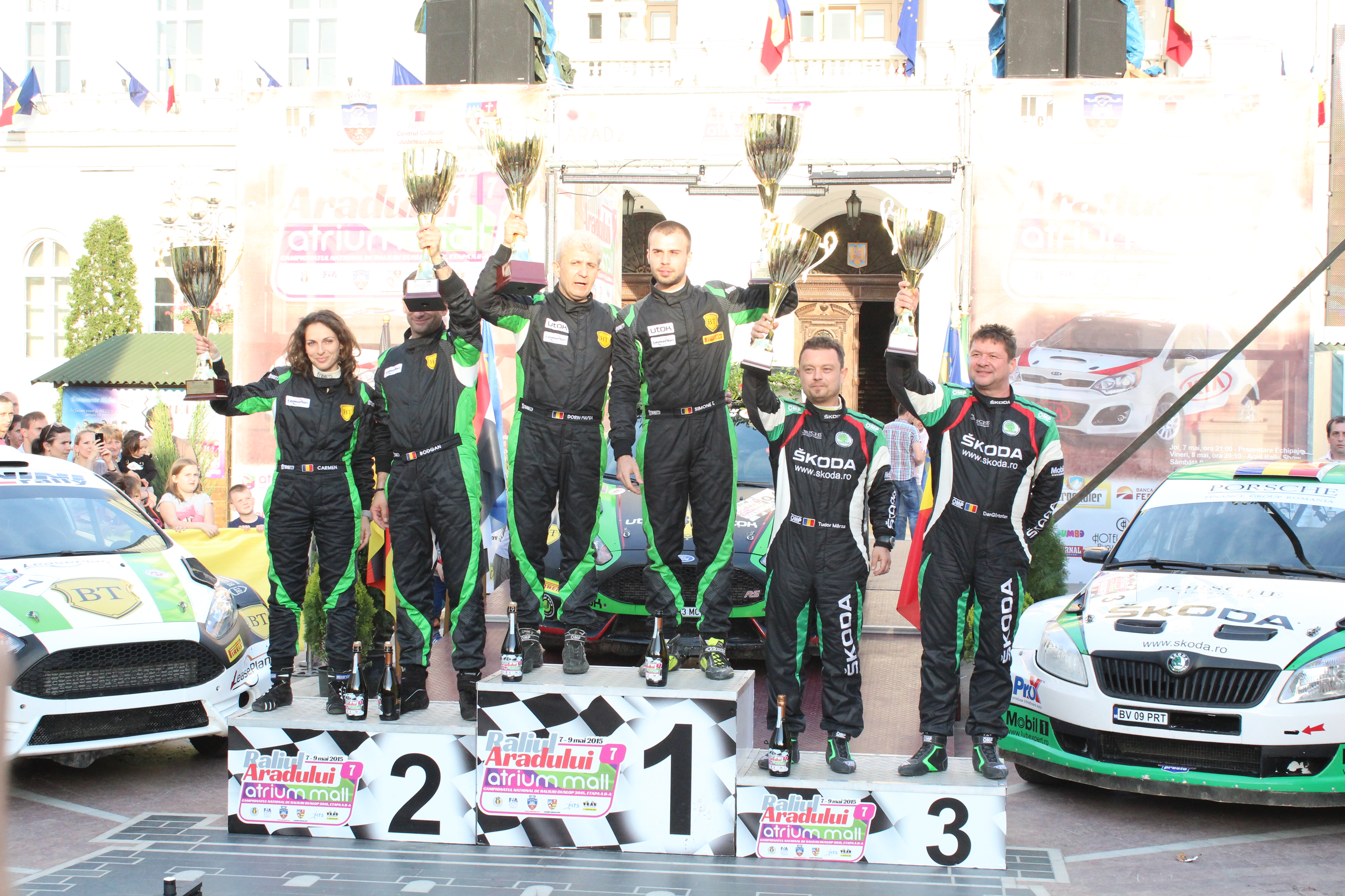 RALIUL ARADULUI: Tempestini rupe podiumurile și inimile fetelor / FOTO