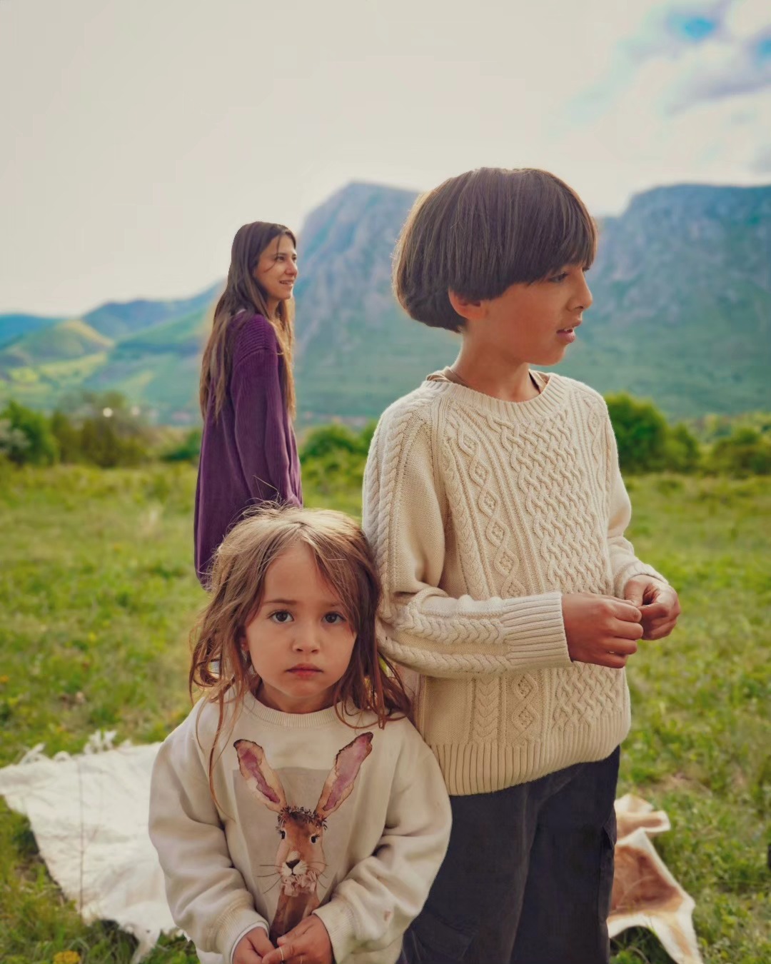 Ce reguli are Dana Rogoz pentru cei doi copii ai săi, Vlad și Lia. „Are un ceas pentru vacanțe, prin care putem să îl urmărim”