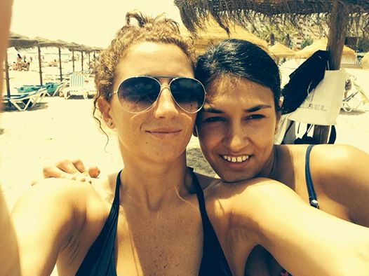 FOTO / Cristina Neagu şi Patricia Vizitiu petrec pe litoral alături de unul dintre cei mai sexy sportivi