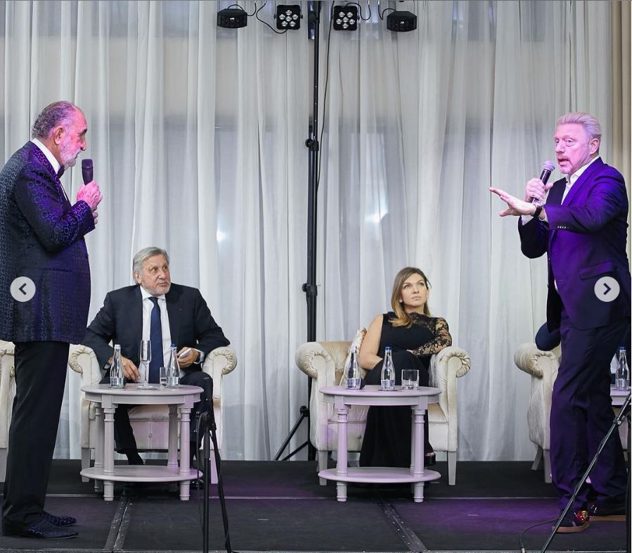 FOTO| Simona Halep a făcut senzație la aniversarea clubului lui Țiriac. A purtat o rochie superbă