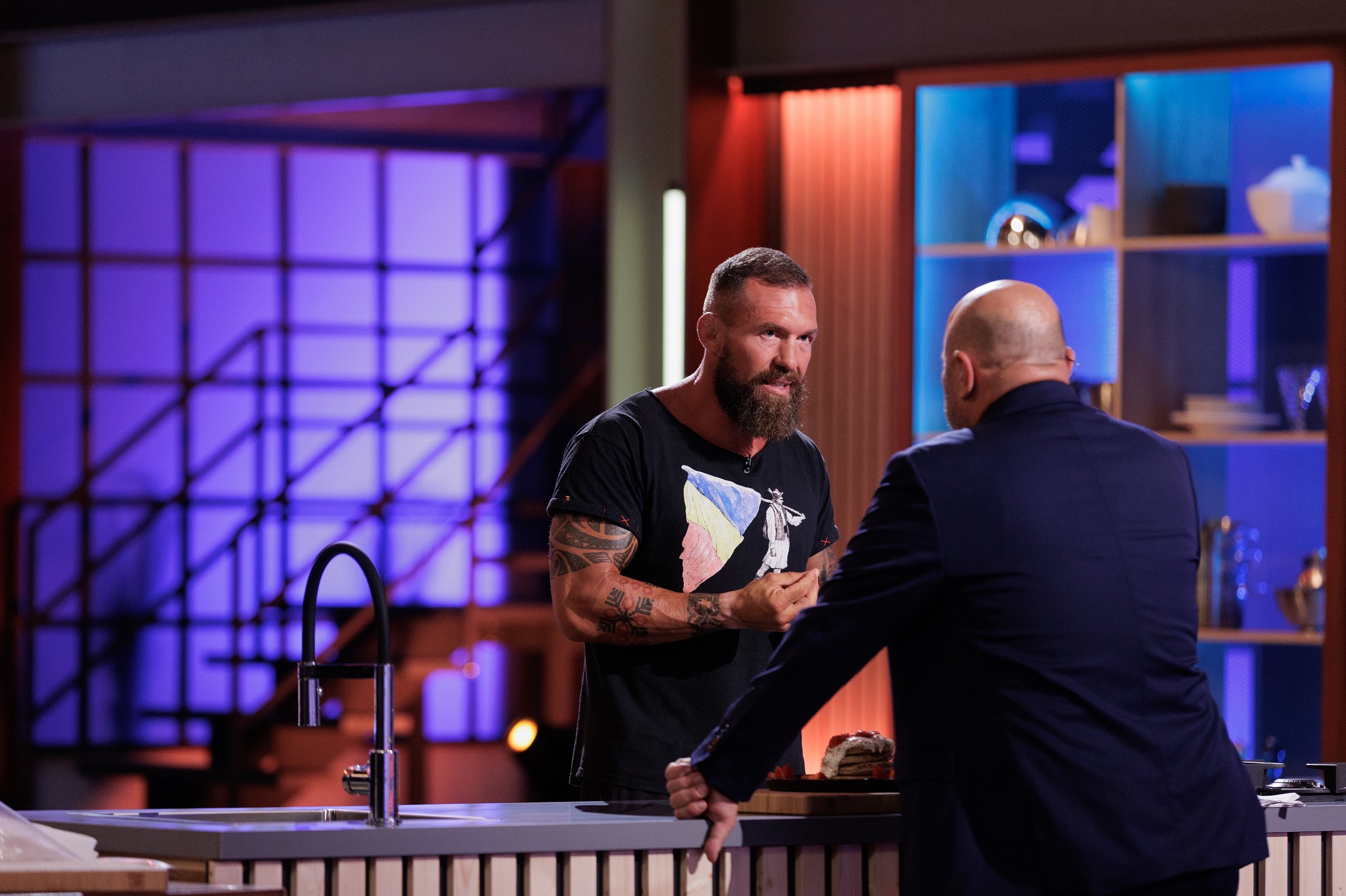MasterChef România, 17 septembrie 2024. Un manager al unui studio de videochat vrea să îi surprindă pe cei trei jurați. „E ceva greșit aici”