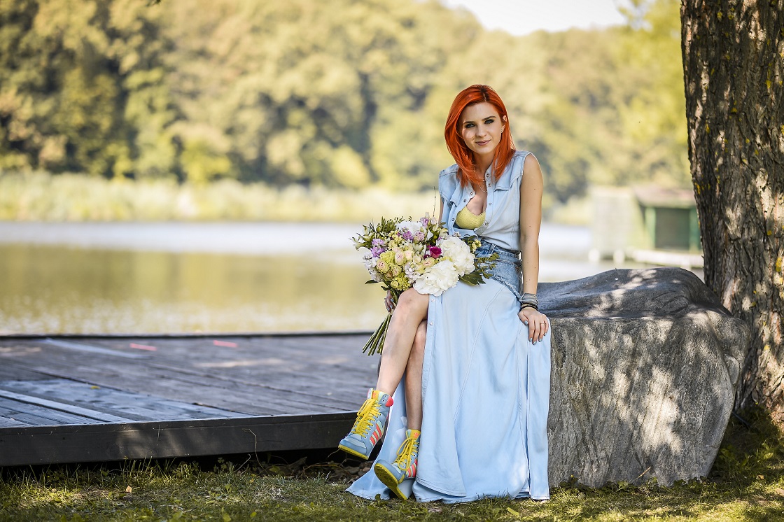 Cristina Ciobănașu și Victor Popescu, sărbătoriți pe platourile de filmare de la "Fructul oprit" | FOTO