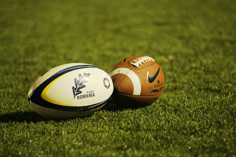 FOTO / Meci de groază la ”Arcul de Triumf”! Arlechinii şi Rebelii au jucat rugby-fotbal american