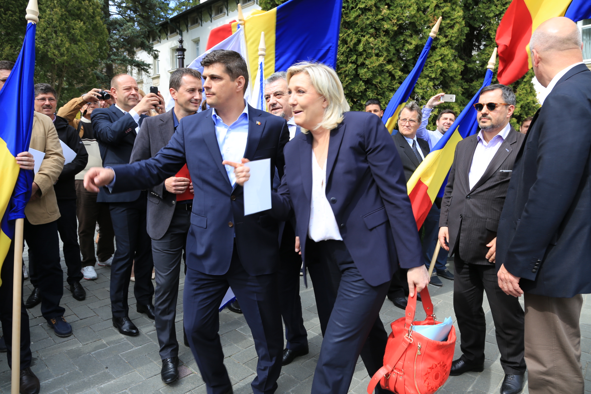 Extremista Marine Le Pen a ţinut un discurs la Sinaia | GALERIE FOTO