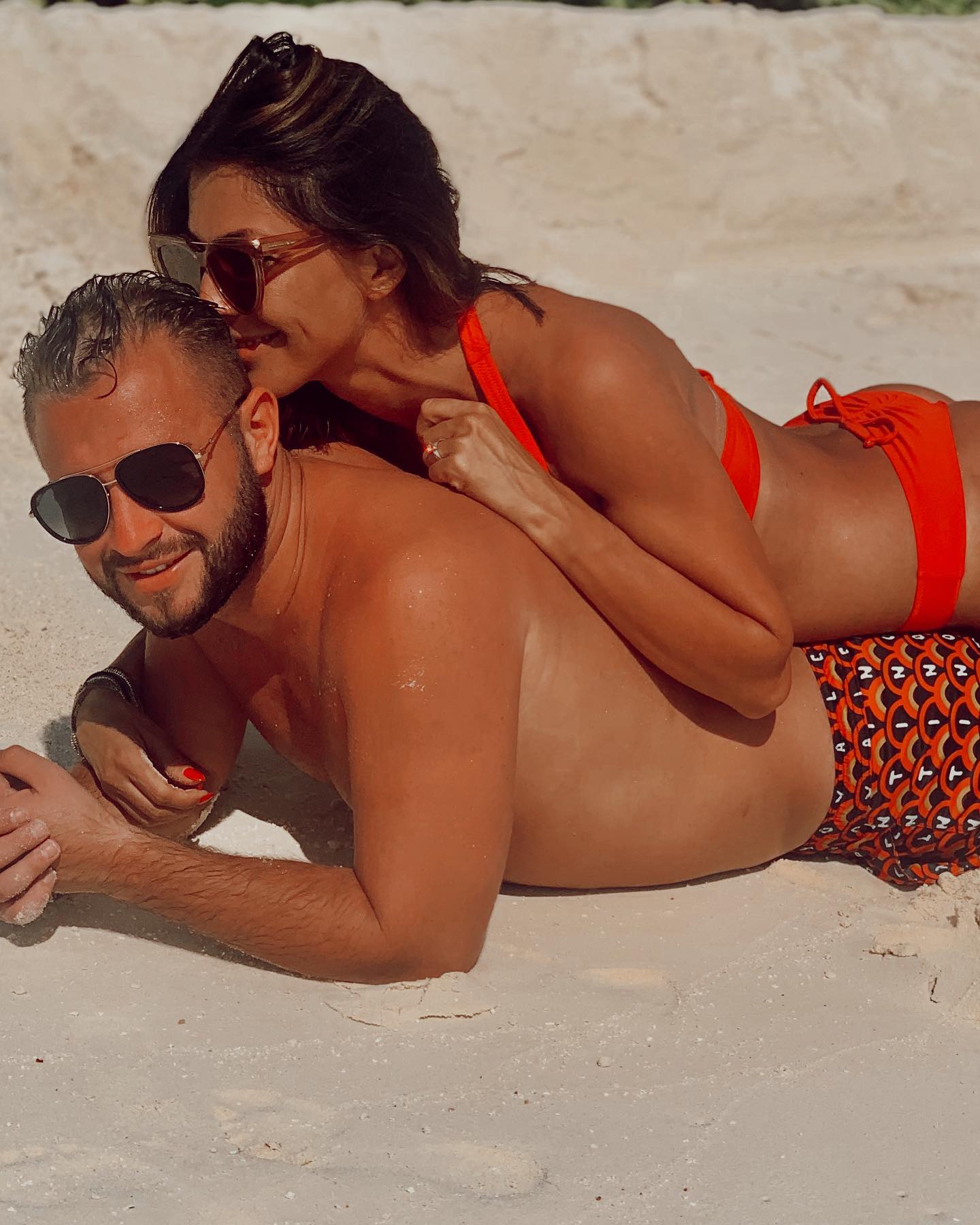 Andrei Neacșu, surprins la o petrecere la două luni de la despărțirea de Ilinca Vandici. Cum apare alături de Florin Salam