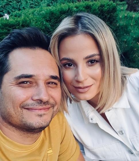 Anunțul făcut de Mihai Rait, Dorel din „Las Fierbinți”, despre căsnicia cu Ana Maria, care e cu 14 ani mai tânără decât el: „Îmi suportă toate capriciile”