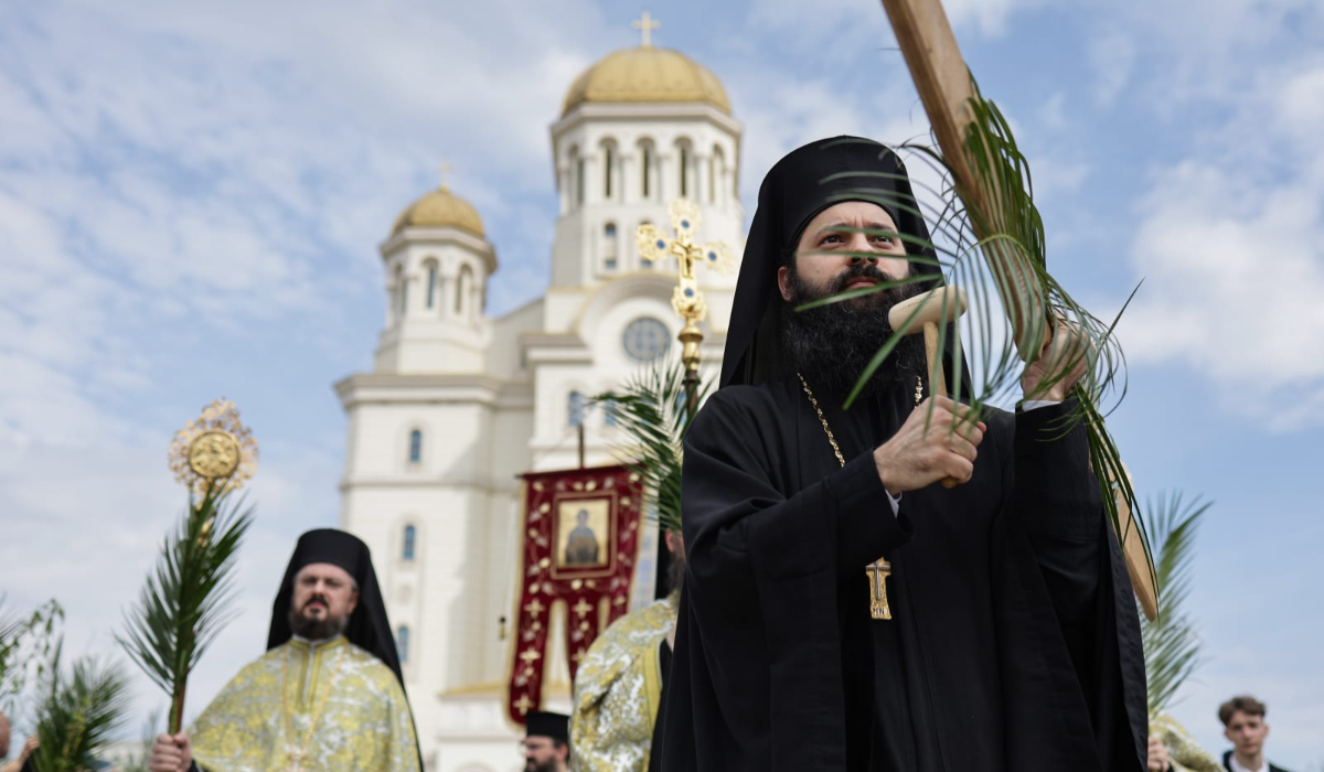 Cum a arătat Pelerinajul de Florii din București în 2026: câteva mii de oameni s-au deplasat pe traseu până la Catedrala Patriarhală