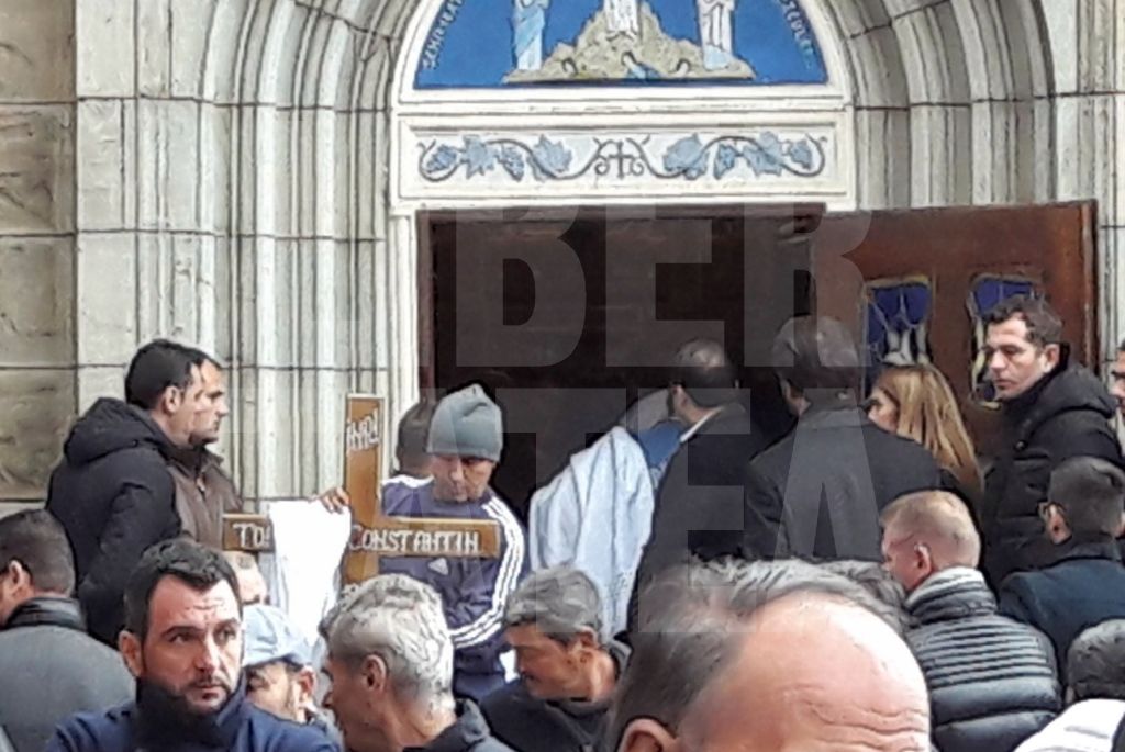 FOTO EXCLUSIV/ Elena Băsescu și-a plâns fostul iubit pe ultimul drum. Cristi Toporan a fost îngropat