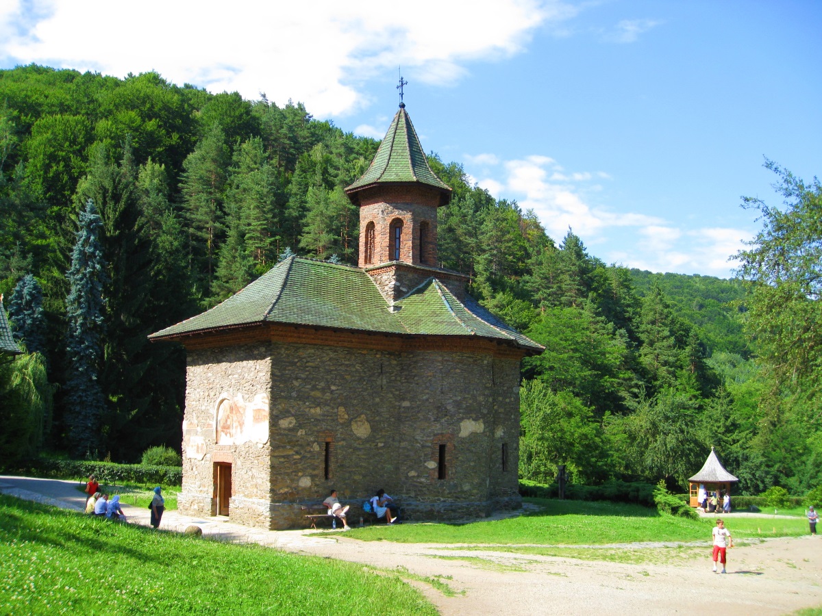 Mănăstirea Prislop - istoric, legendă și program de vizitare