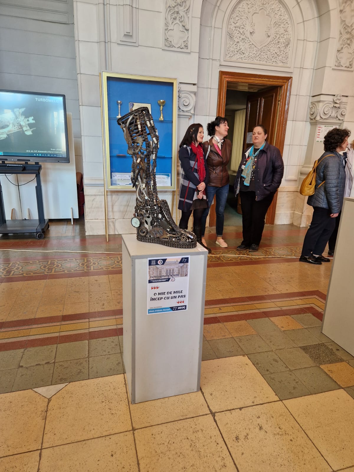 Povestea expoziției surprinzătoare din Galați „De la inginerie la artă”, care îmbină creativitatea cu sculptura 