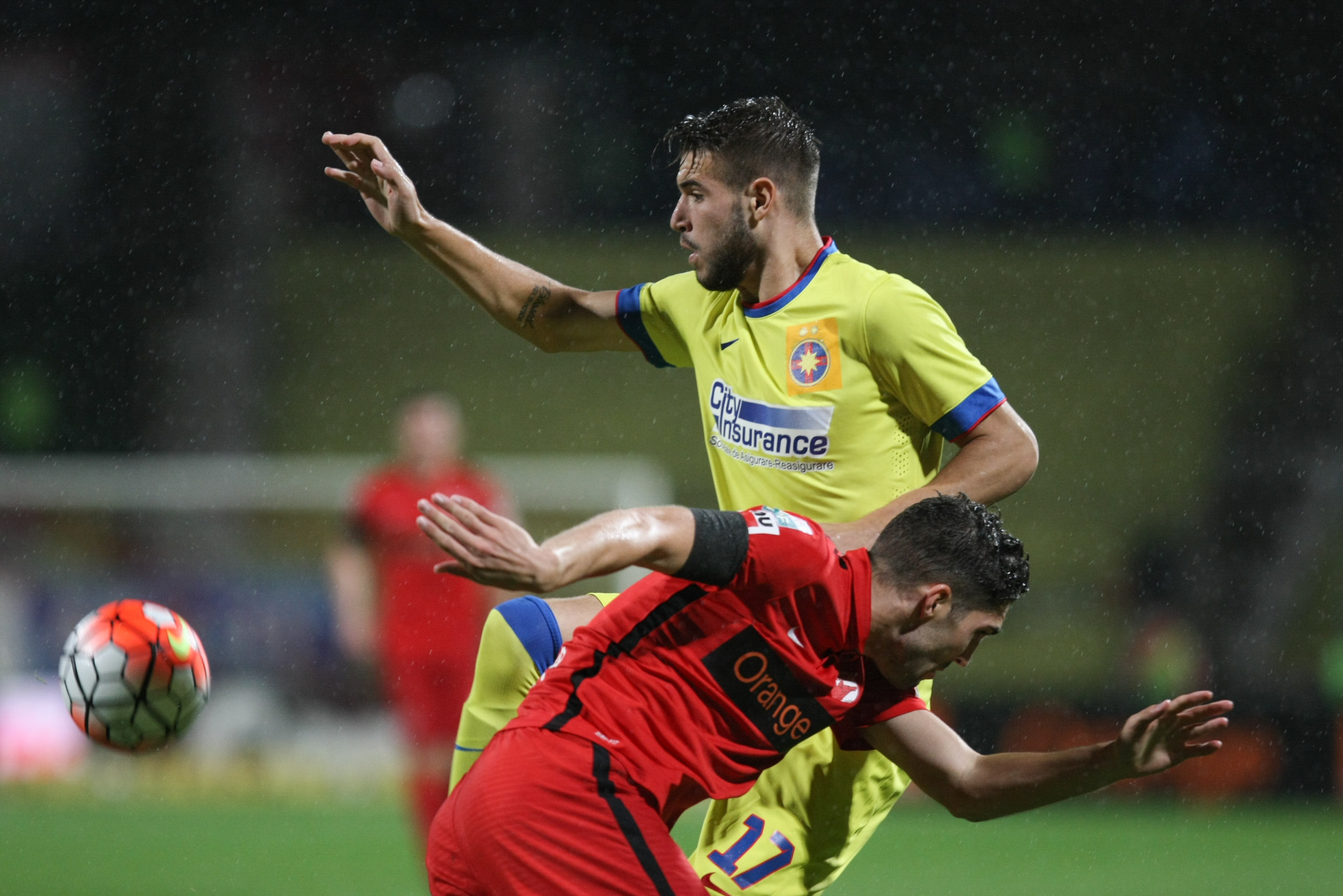 Dinamo - Steaua 3-1. "Câinii" au făcut legea pe teren și au câștigat după patru ani în faţa marii rivale / FOTO