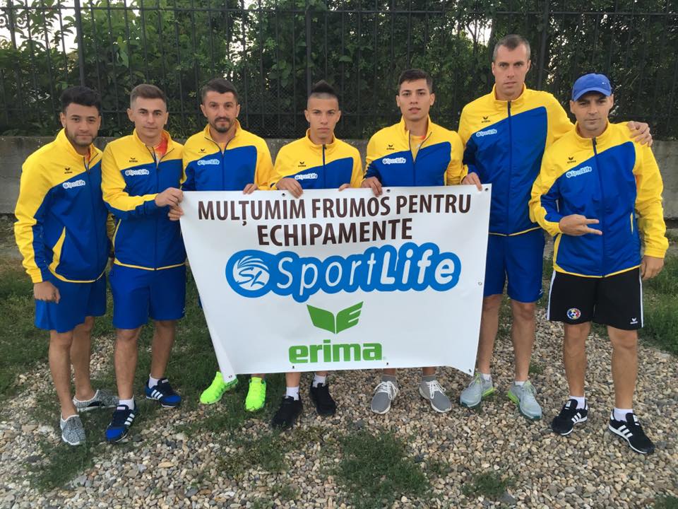 În primul meci de la Cupa Mondială din Scoția, naționala de homleși a României a surclasat Italia