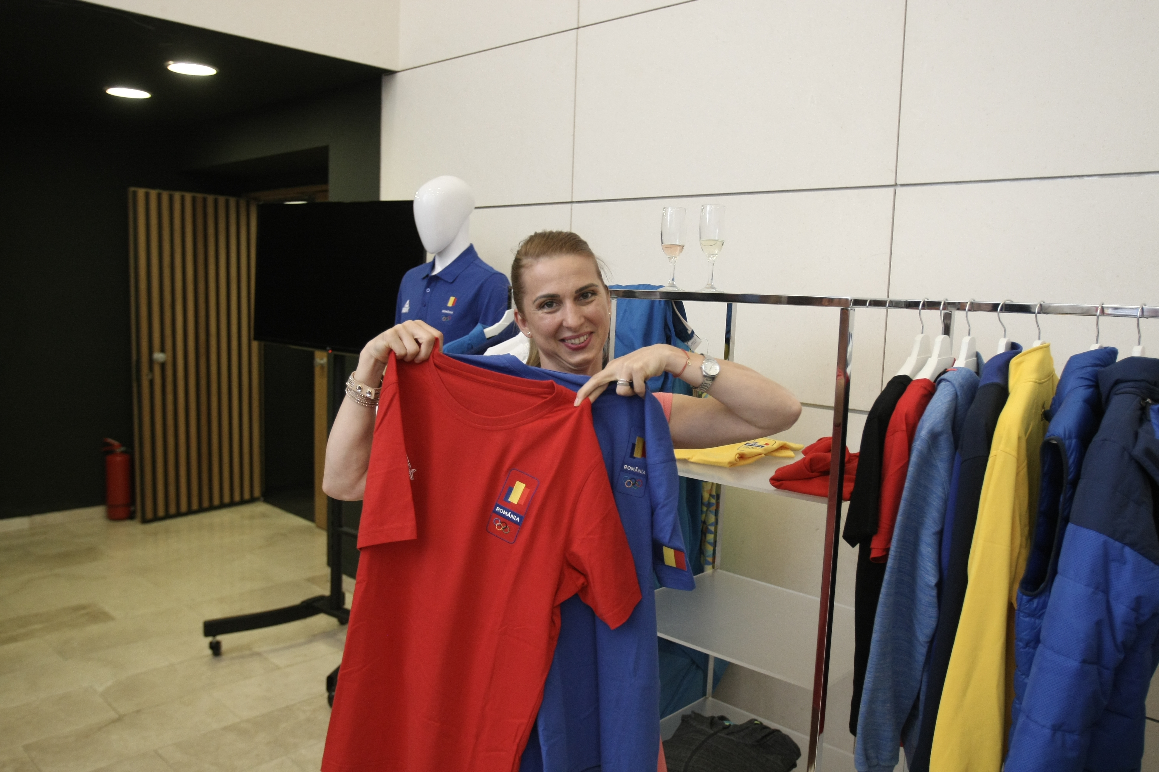 Președintele COSR, Mihai Covaliu, este mulțumit de noul echipament al olimpicilor: ”Dacă firma Peak e bună pentru NBA, e bună și pentru România”