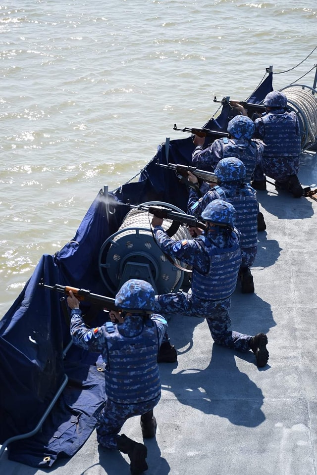 Sea Shield, cel mai mare exercițiu NATO din Marea Neagră. La antrenamente participă și militari din 12 țări străine. FOTO