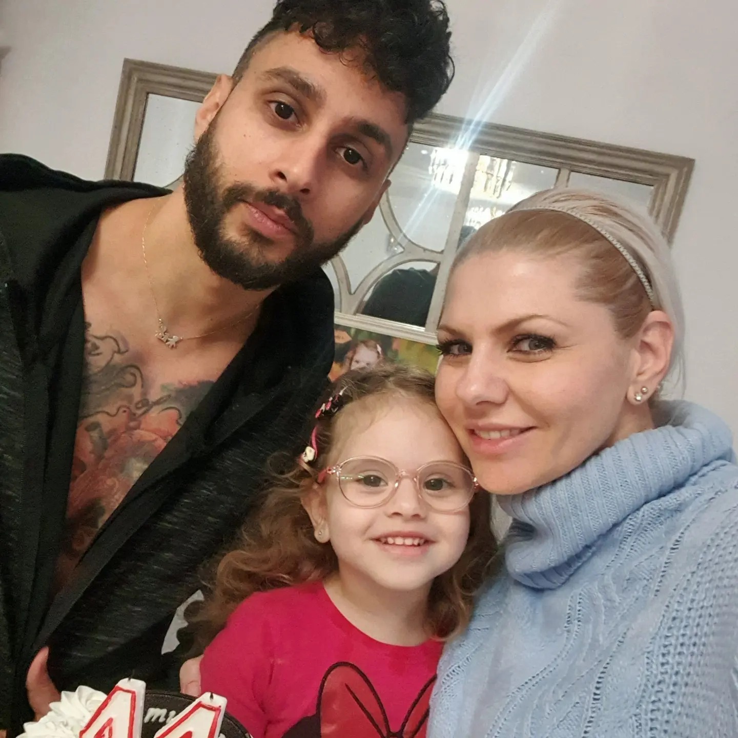 Adina de la Heaven își micșorează bustul. „E un cadou de ziua mea. Încerc să îmi fac curaj”