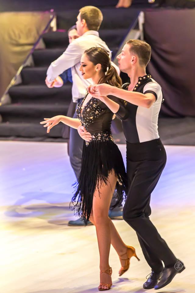 Divizia de Salsa şi Bachata trimite campionii naționali ai României la Campionatul Mondial de dans sportiv