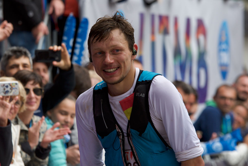 Performanța lui Robert Hajnal la Ultra Trail du Mont Blanc. Locul 2 după 171 de kilometri și 10.000 de metri diferență pozitivă de nivel