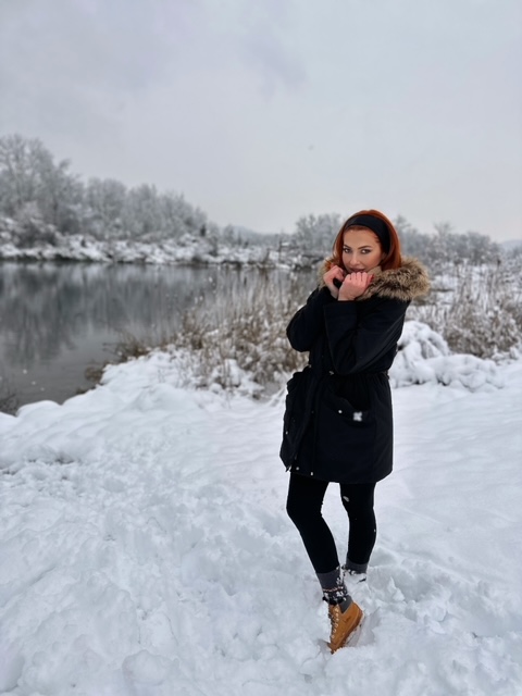 Prin ce a trecut Lidia Buble în aeroport, la controlul de securitate. Au fost șocați când au văzut cu ce este încălțată artista. „I s-a părut că pantofii mei sunt armă albă”
