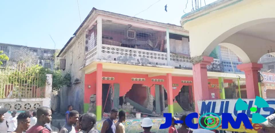 Bilanțul seismului din Haiti a urcat la aproape 1.300 de morți. Sute de oameni, încă dispăruți