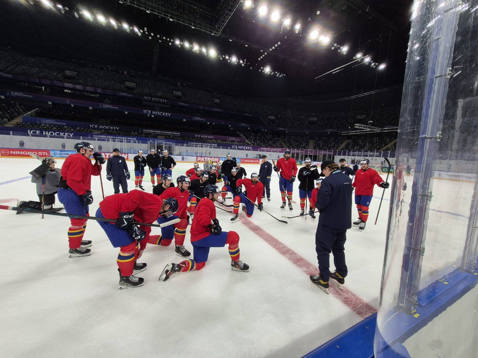 România, la Campionatul Mondial de hochei pe gheață Divizia 1B din China. „Tricolorii” au învins Coreea de Sud, dar au terminat pe 3 și au ratat promovarea