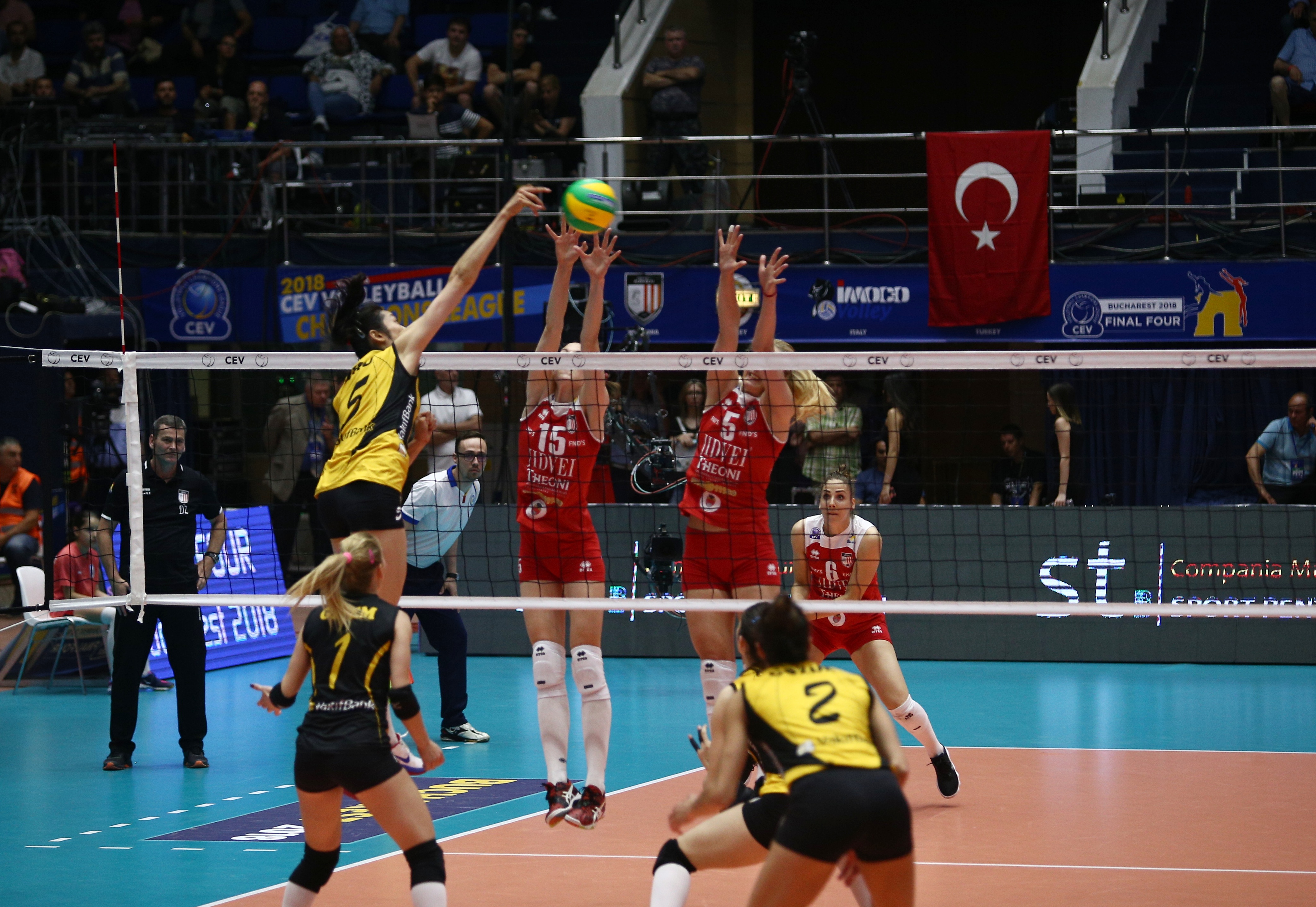 LIVEBLOG Finala Ligii Campionilor la volei feminin: Alba Blaj a pierdut finala cu VakifBank Istanbul