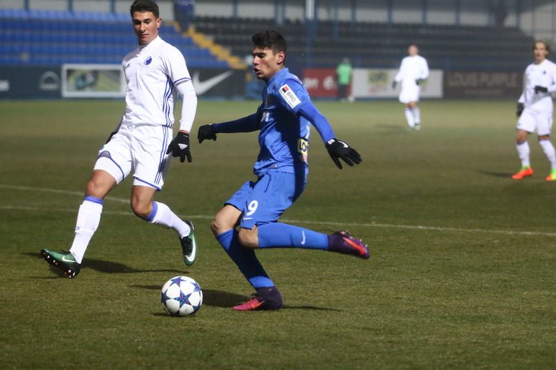 Viitorul a bătut-o pe FC Copenhaga şi s-a calificat en fanfare în "optimile" Youth League. Să vină Barcelona! Reacţia lui Hagi | FOTO&VIDEO