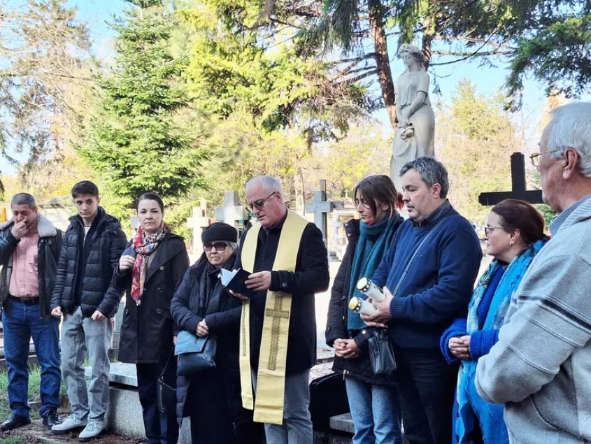 Imagini rare cu fiica Ronei Hartner. Sumayla învață de acasă, iar în ianuarie va deveni majoră