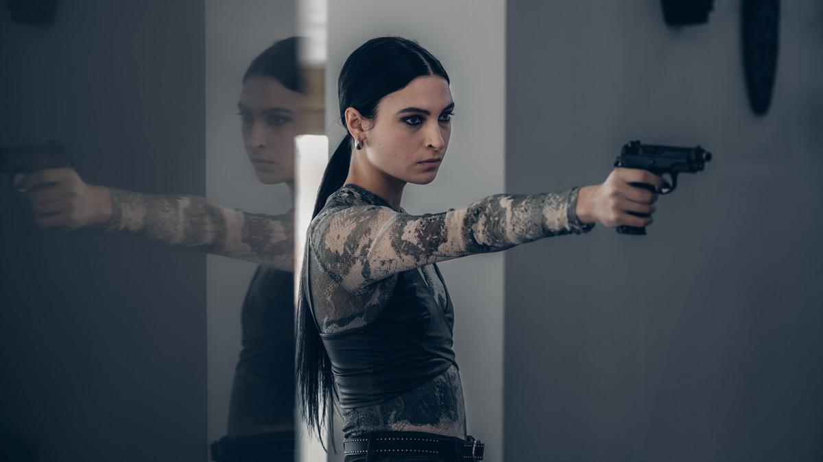 „Subteran”, cel mai nou serial românesc de la Netflix, e disponibil pe platformă