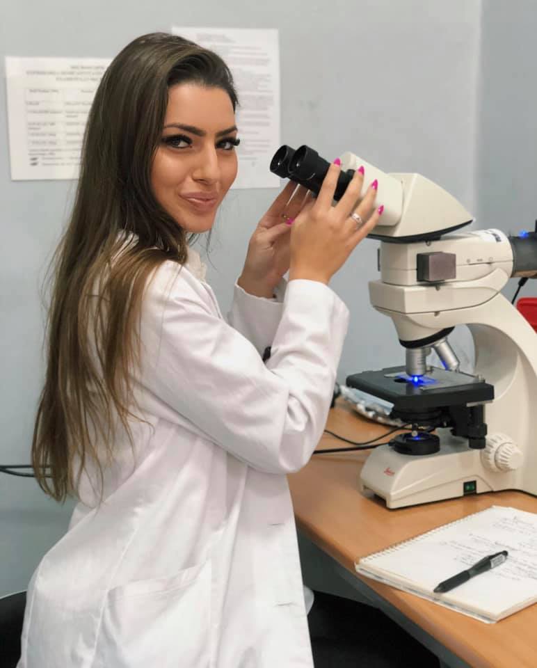 Cine e Maria Tebieș, ispita de la „Insula Iubirii” 2024. A fost medic rezident la Spitalul Clinic Colentina din București