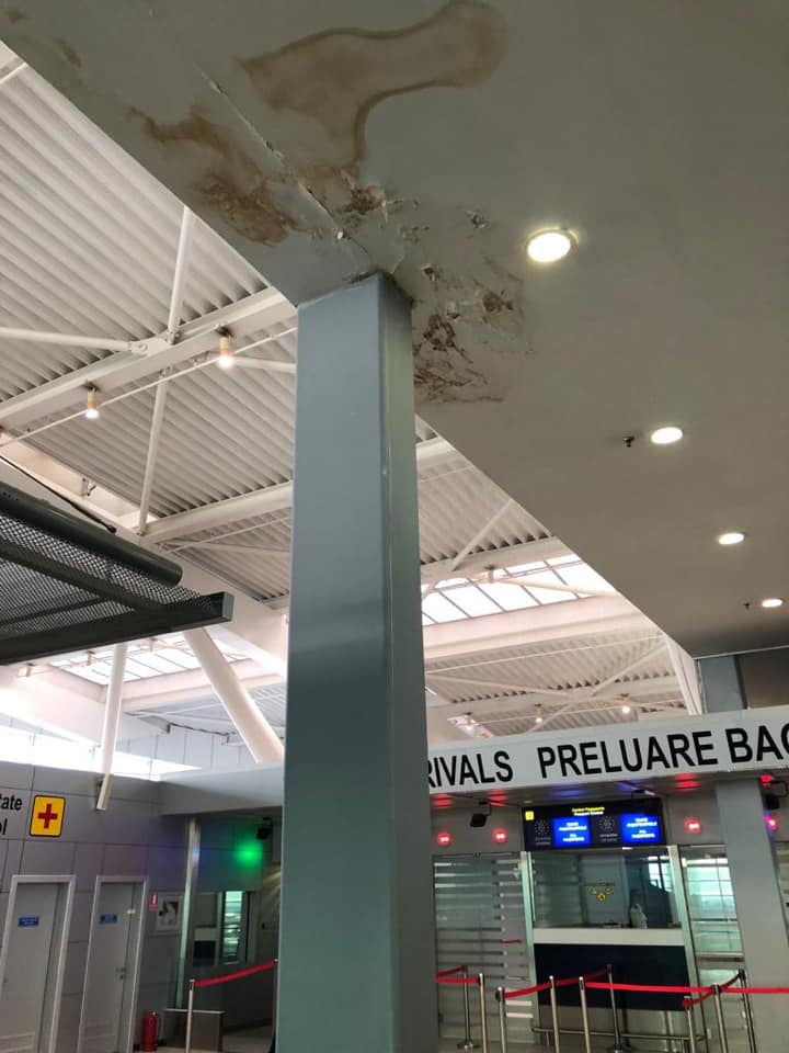 Dezastrul găsit de ministrul Transporturilor la Aeroportul Otopeni: „O mizerie de nedescris în toalete". Directorul aeroportului a fost demis