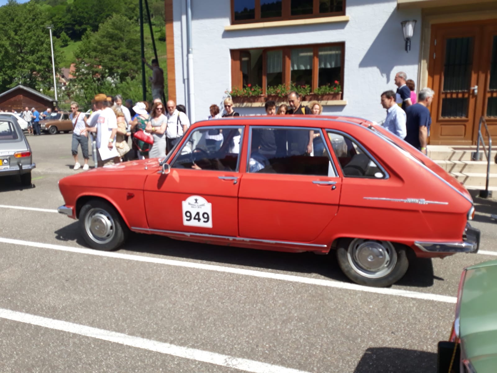 Am parcurs 4.000 km prin Europa cu o mașină veche de 52 de ani | GALERIE FOTO