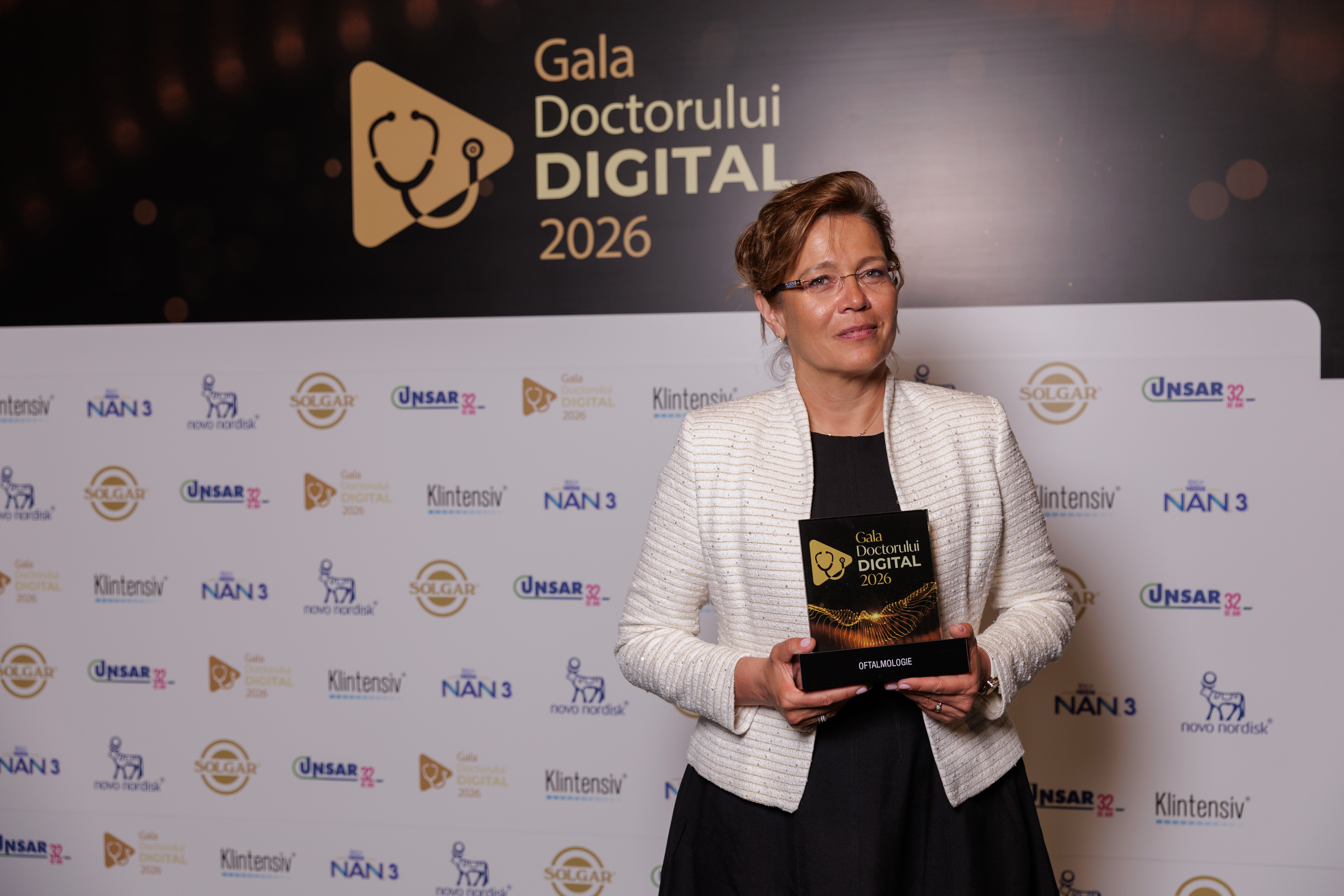 „Îmi propun să-l concurez pe Dr. Google!” 500 de invitați la Gala Doctorului Digital 2026, unde a fost onorată excelența în medicina românească