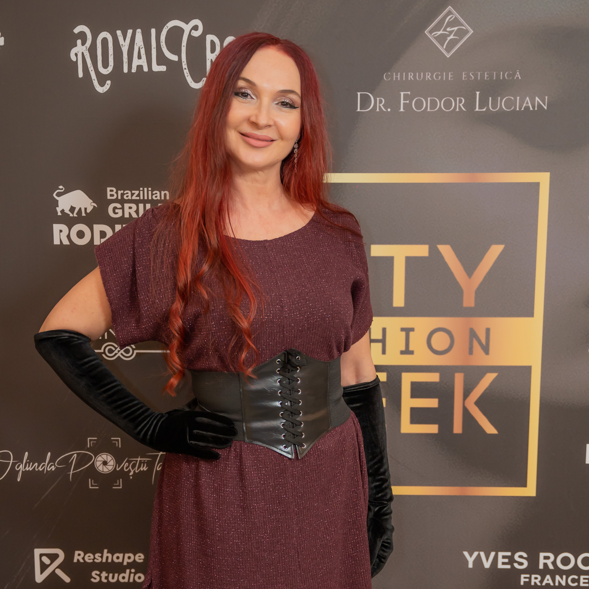 Cum a apărut soția lui Emil Boc pe podiumul de modă. Oana Boc, fotomodel pentru o zi: „Este fascinant tot ceea ce ține de creativitatea umană”