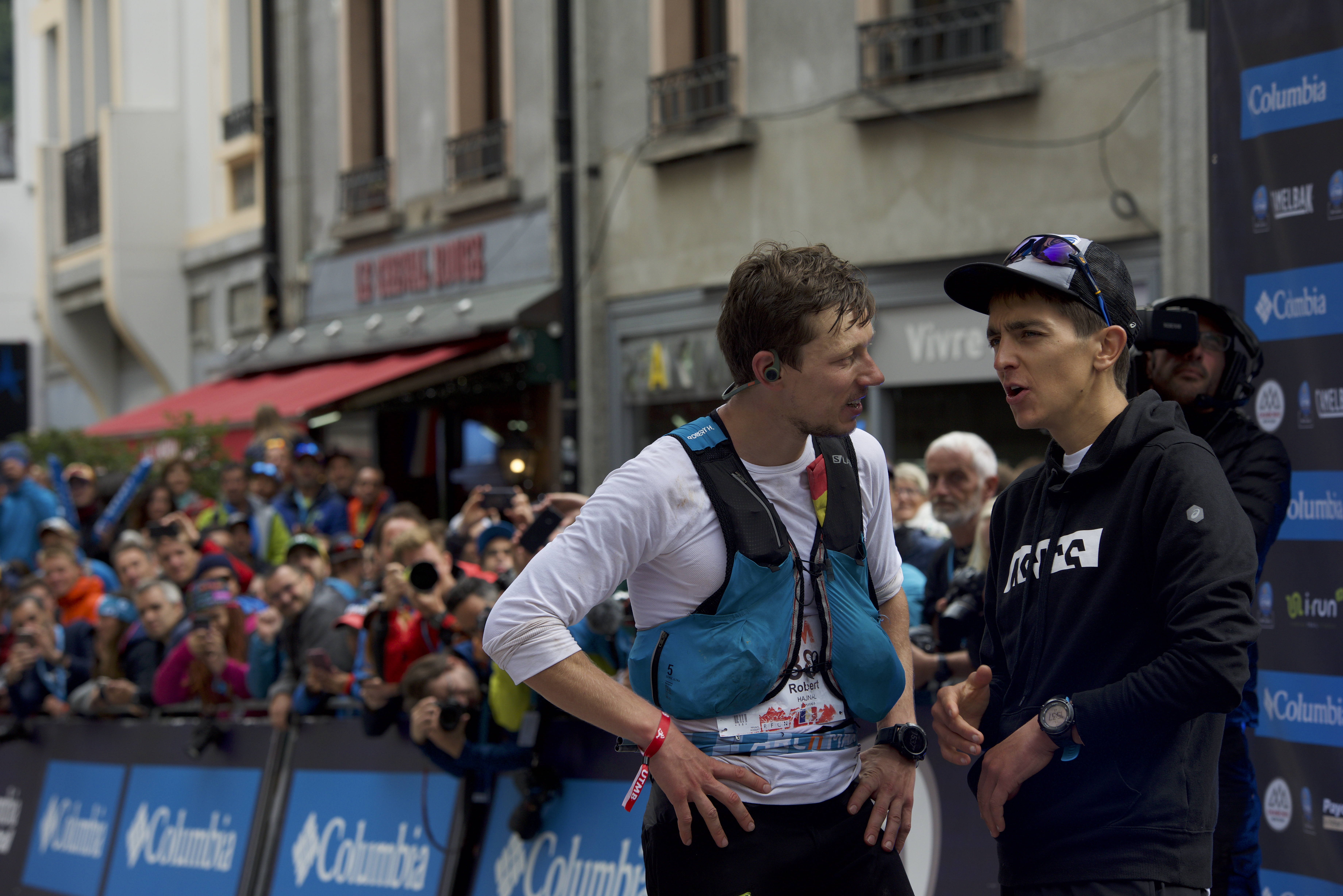 Performanța lui Robert Hajnal la Ultra Trail du Mont Blanc. Locul 2 după 171 de kilometri și 10.000 de metri diferență pozitivă de nivel