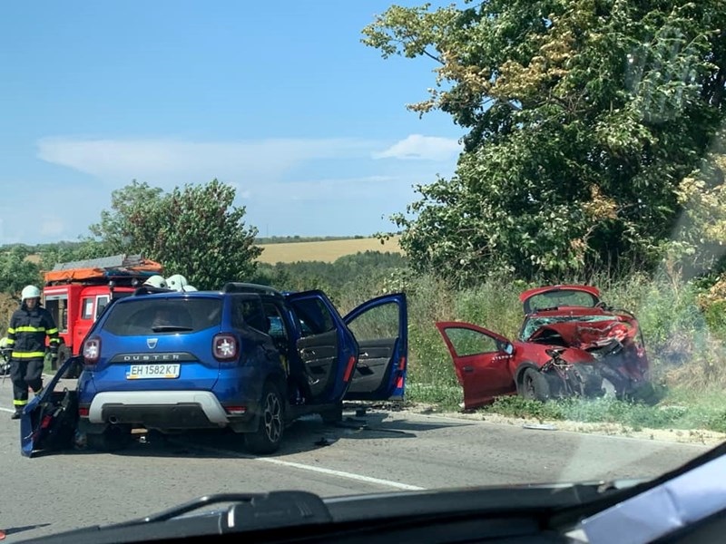 Șoferiță română, între cei trei morți din accidentul cu două Dacii de pe o șosea din Bulgaria, tranzitată de mii de turiști români