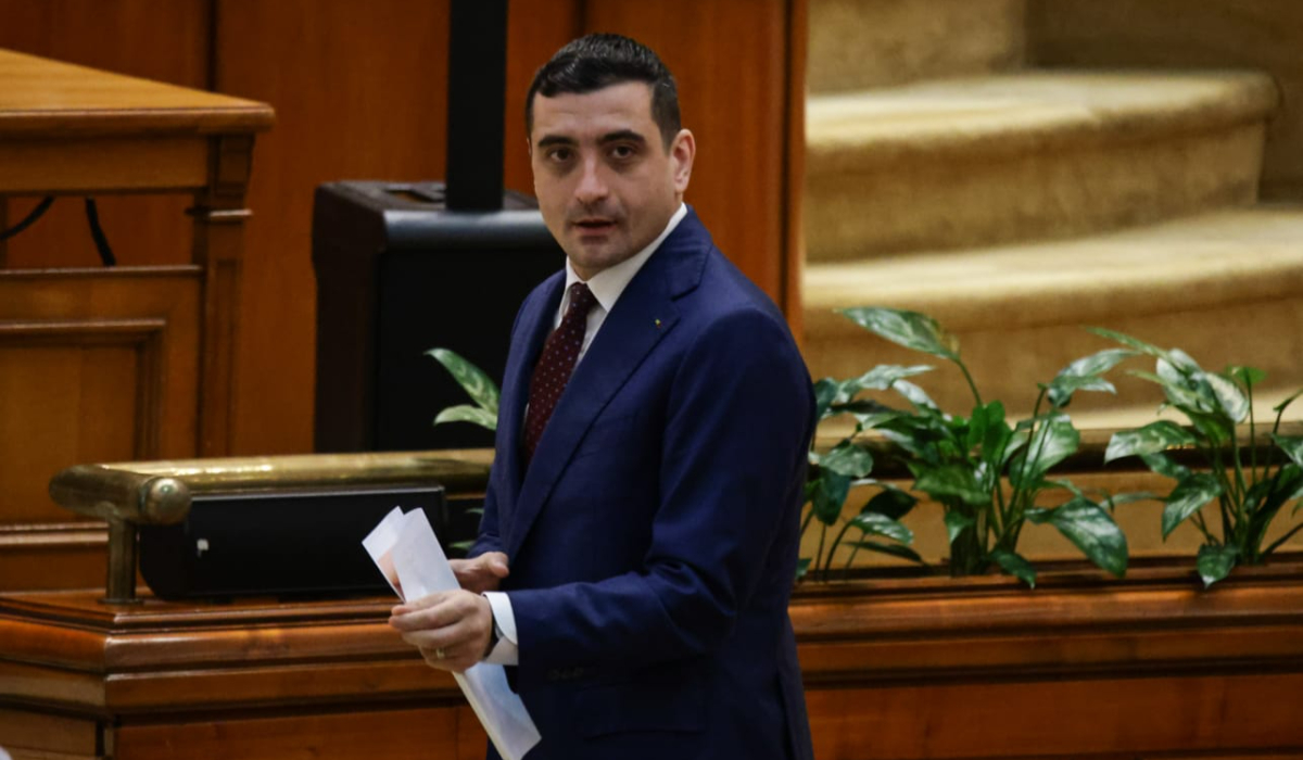 George Simion a anunțat, înaintea votului moțiunii de cenzură, că AUR e pregătit să își asume o viitoare guvernare: „Ne asumăm viitorul acestei țări”
