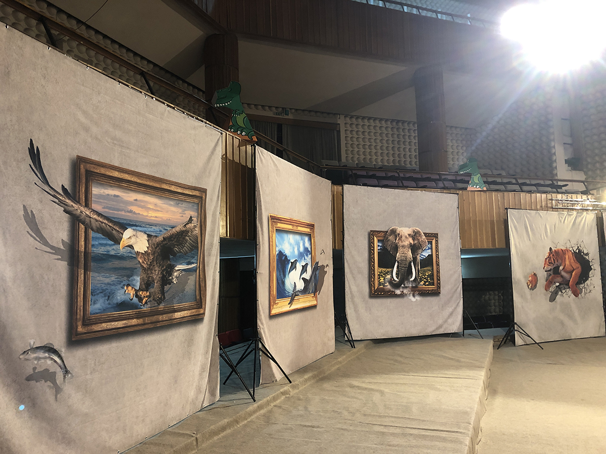 VIDEO&FOTO/ Muzeul Iluziilor din Timișoara, locul în care poți să levitezi sau să testezi patul de cuie